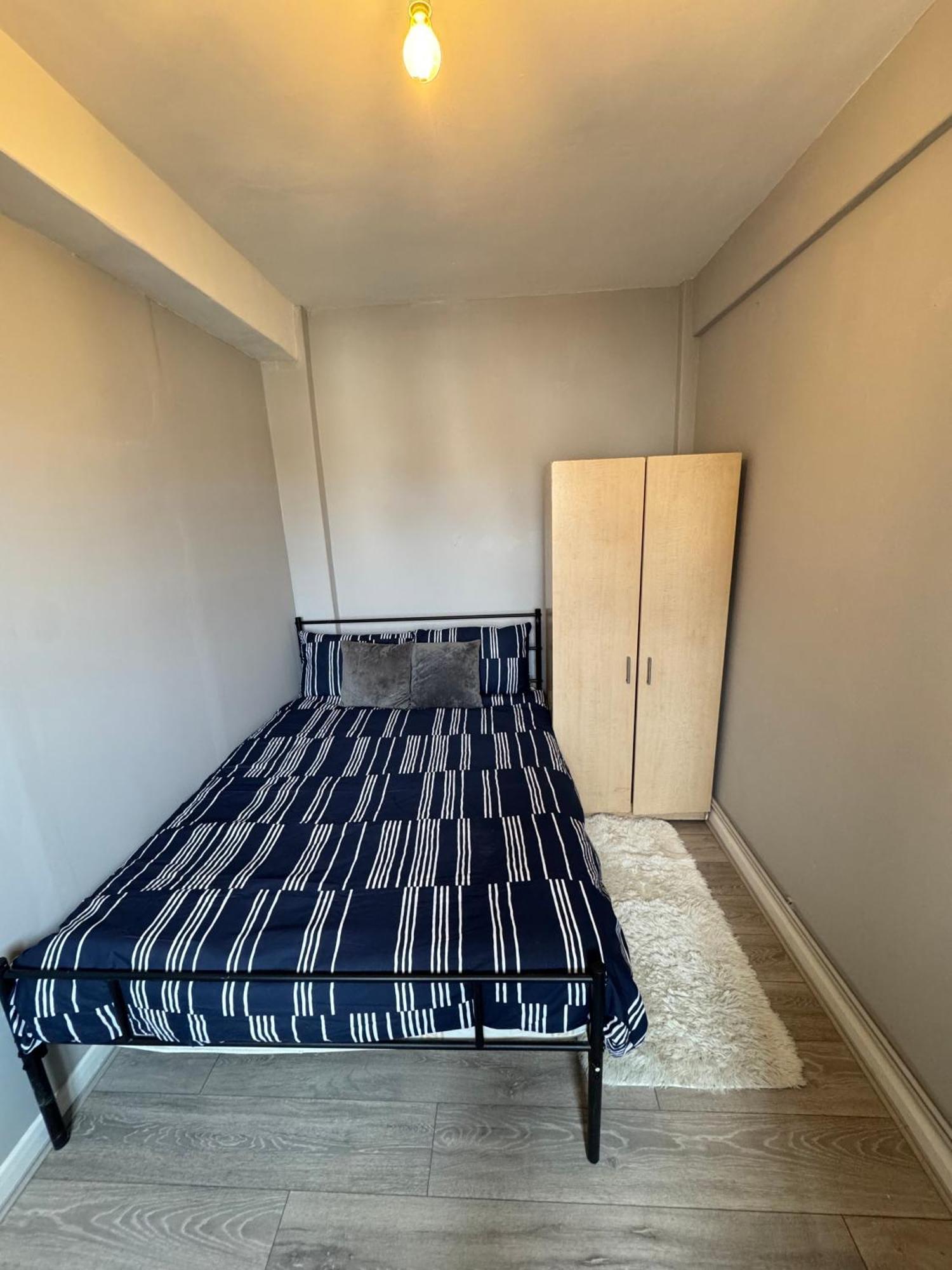 Huge 5 Bedroom Flat For 10 People 2 Min Away From Emirates Stadium Zone 2 Appartamento